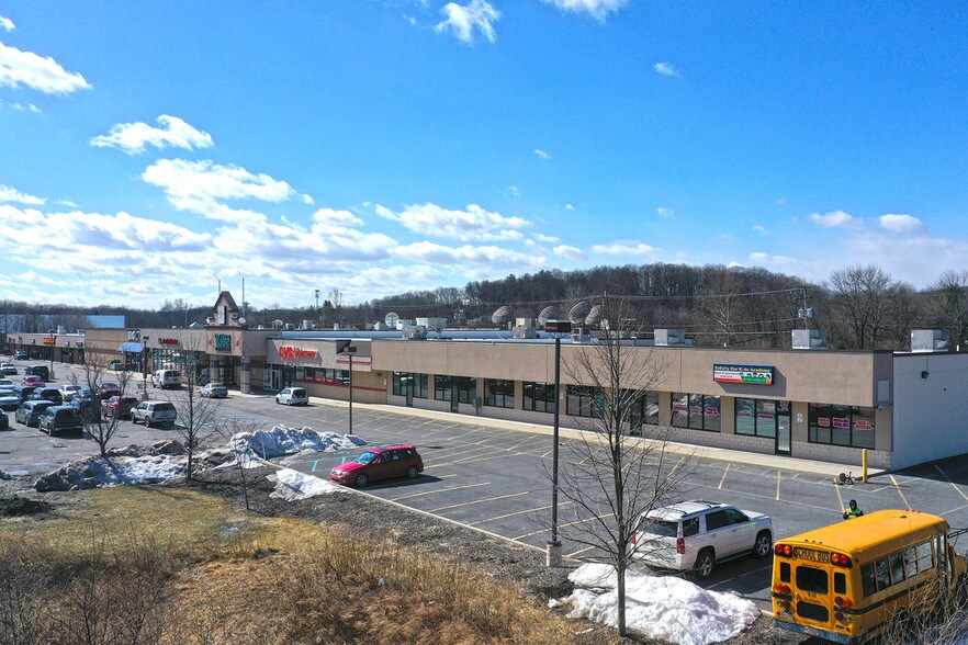 More Photos Of 4-28 Eagles Glenn Mall, East Stroudsburg Unknown For Lease