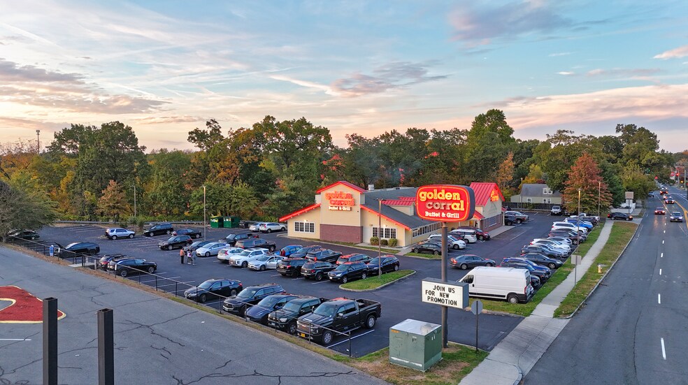 More Photos Of 436 Parker St, Springfield Restaurant For Sale