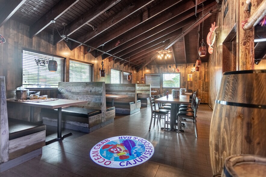 More Photos Of 10419 Hull Street Rd, Midlothian Freestanding For Sale