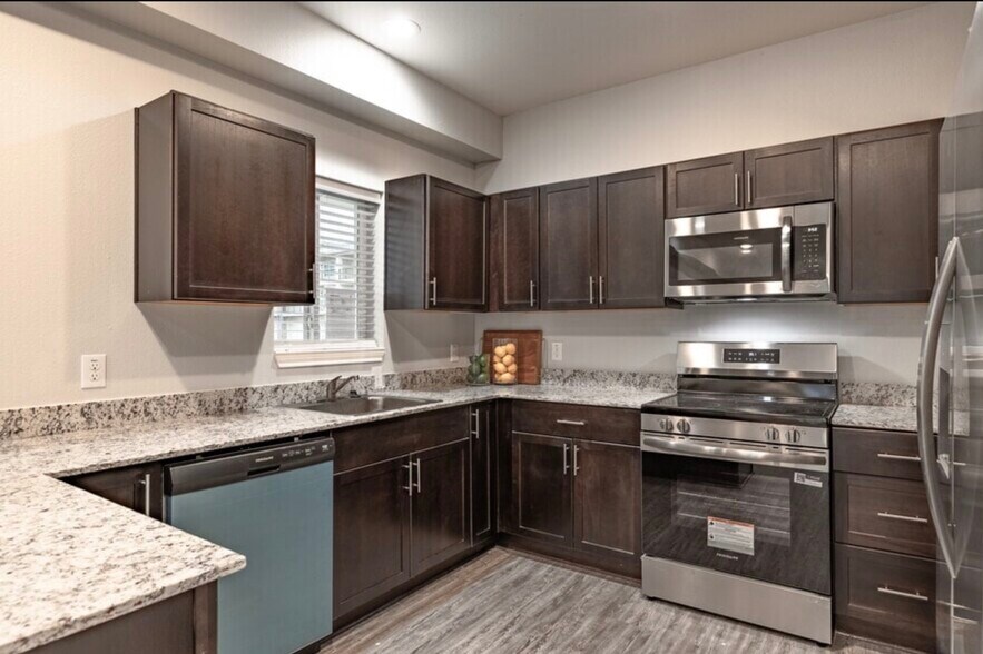 More Photos Of 600 E Marble St, Wylie Apartments For Sale