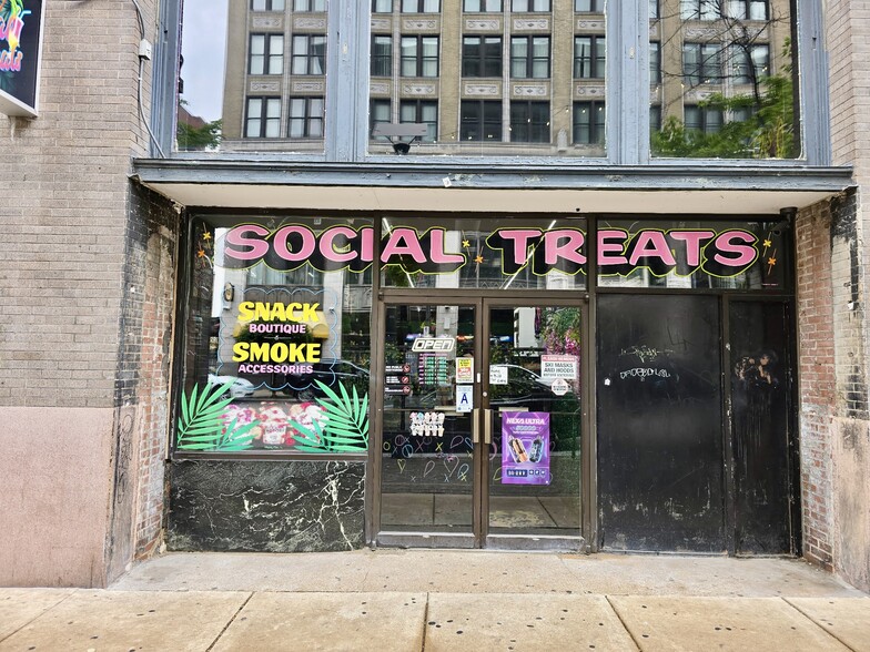 More Photos Of 1300 Washington Ave, Saint Louis Storefront For Sale
