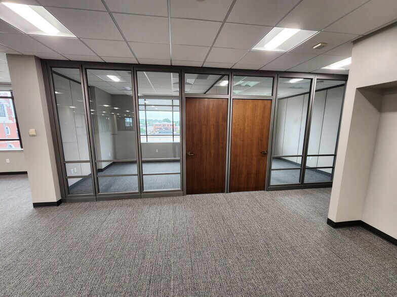 More Photos Of 2223 2nd Ave, Kearney Office For Lease