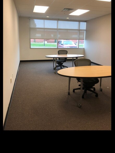 More Photos Of 2221 Health Dr, Wyoming Medical For Lease