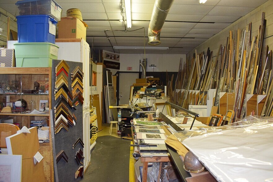 More Photos Of 3110 Wade Hampton Blvd, Taylors Storefront For Sale