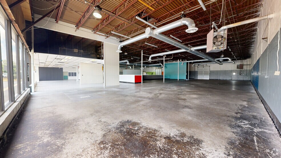 Primary Photo Of 2550 Regency Rd, Lexington Showroom For Lease