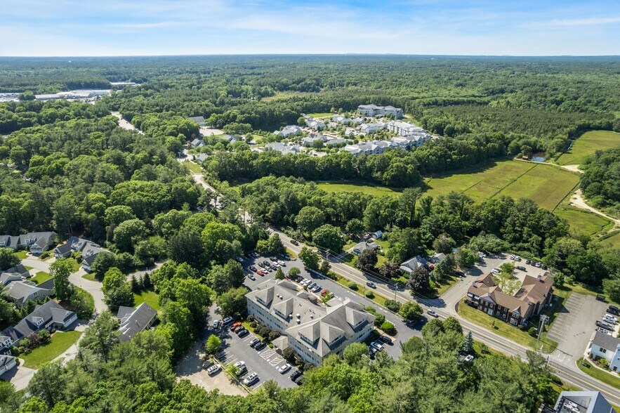 More Photos Of 95 Tremont St, Duxbury Medical For Sale