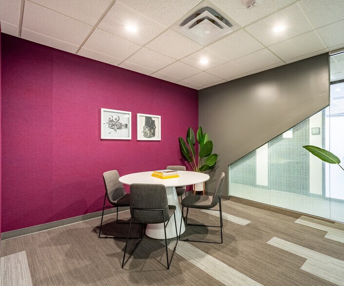 More Photos Of 4099 McEwen Rd, Dallas Coworking Space