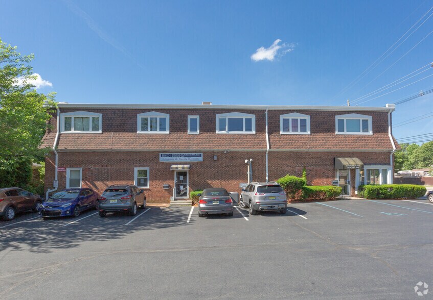 Primary Photo Of 242 Washington Ave, Nutley Office For Lease