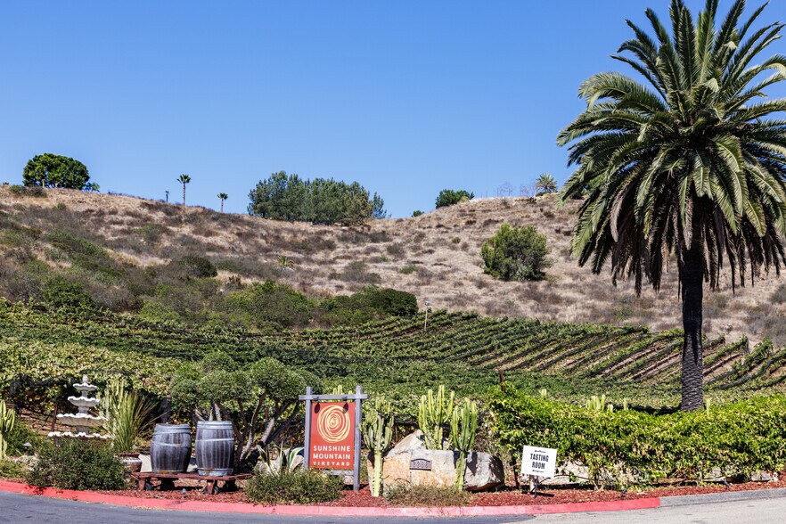 More Photos Of 2286 Sunshine Mountain Rd, San Marcos Winery Vineyard For Sale