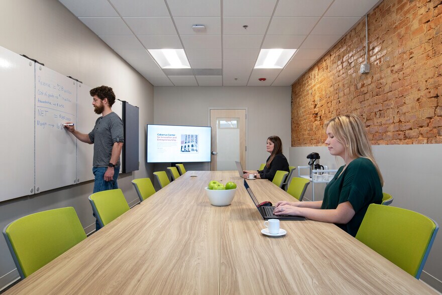 More Photos Of 57 Union St S, Concord Office For Lease