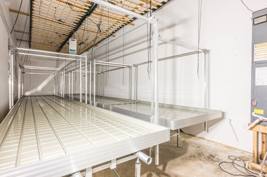 More Photos Of 5852 NW County Line Rd, Coleman Warehouse For Sale