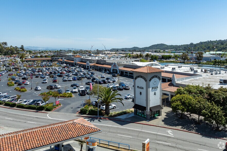 More Photos Of 209-471 3rd St, San Rafael Unknown For Lease