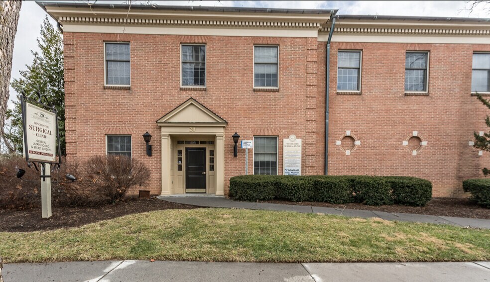 More Photos Of 20 S Stewart St, Winchester Medical For Sale