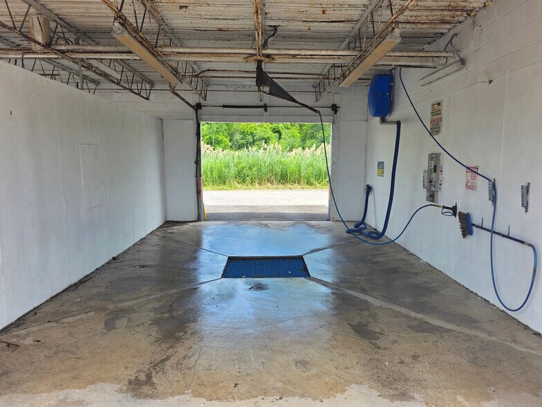 More Photos Of 4233 Long Branch Rd, Bayberry Carwash For Sale
