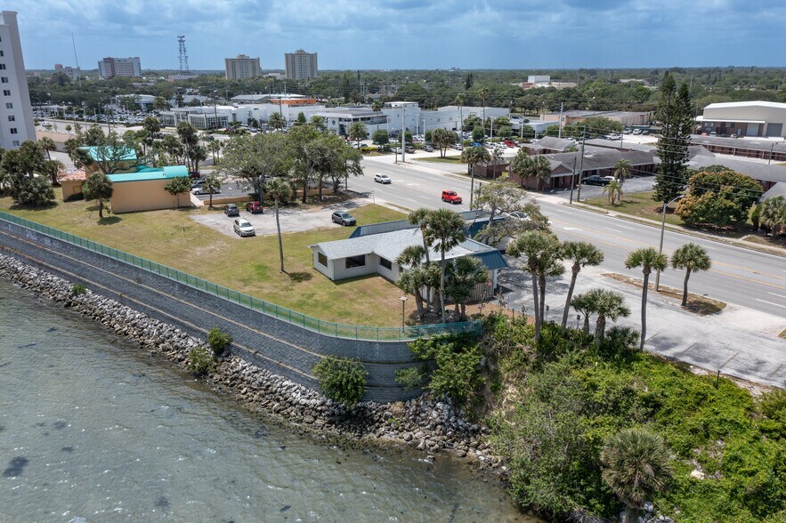 More Photos Of 1331 S Harbor City Blvd, Melbourne Office Residential For Sale