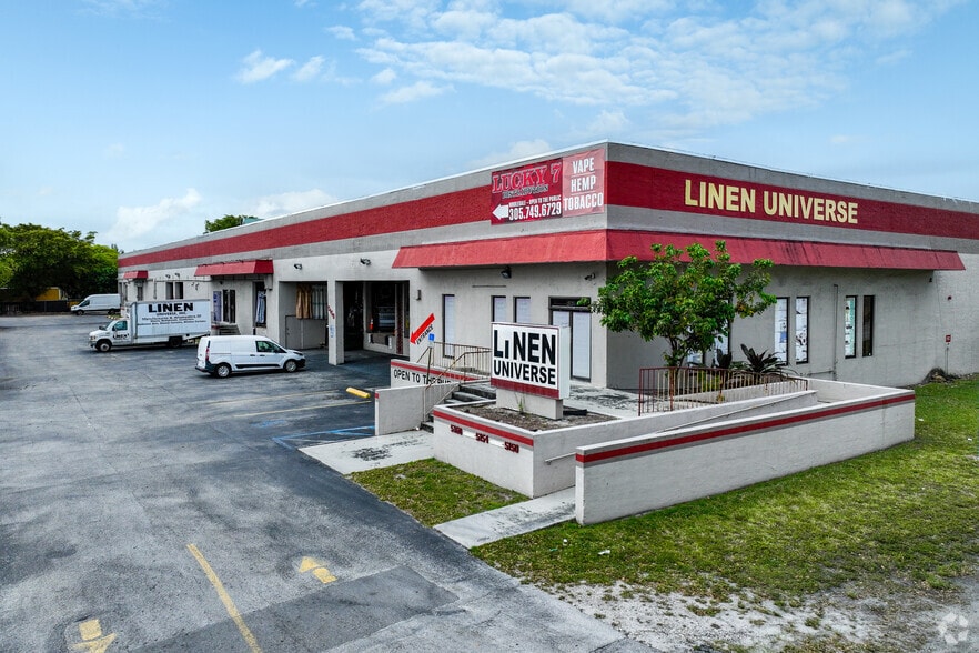 More Photos Of 5150-5160 NW 165th St, Hialeah Warehouse For Lease