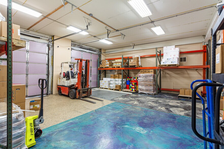 More Photos Of , Broomall Flex For Sale