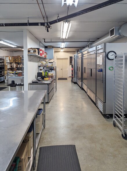 More Photos Of 1114 Pender St E, Vancouver Food Processing For Sale