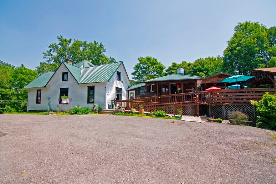 More Photos Of 211 Oscar White rd, Lansing Land For Sale
