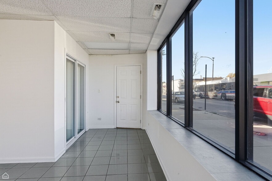 More Photos Of 6121 W Belmont Ave, Chicago Storefront Retail Residential For Sale