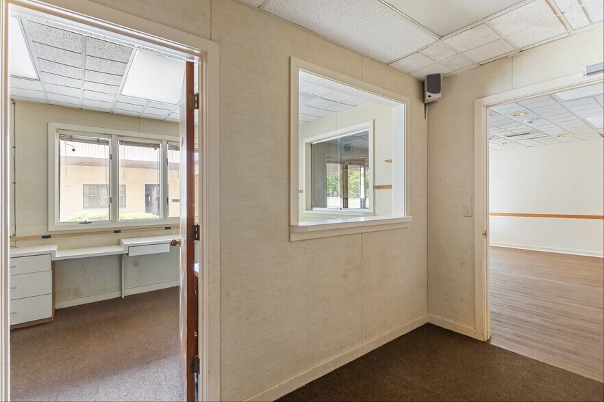 More Photos Of 2630 E Chestnut Ave, Vineland Medical For Sale