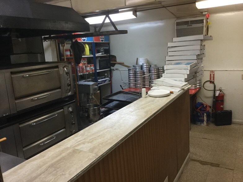 Primary Photo Of 20 Hillside Ave, Flanders Restaurant For Sale