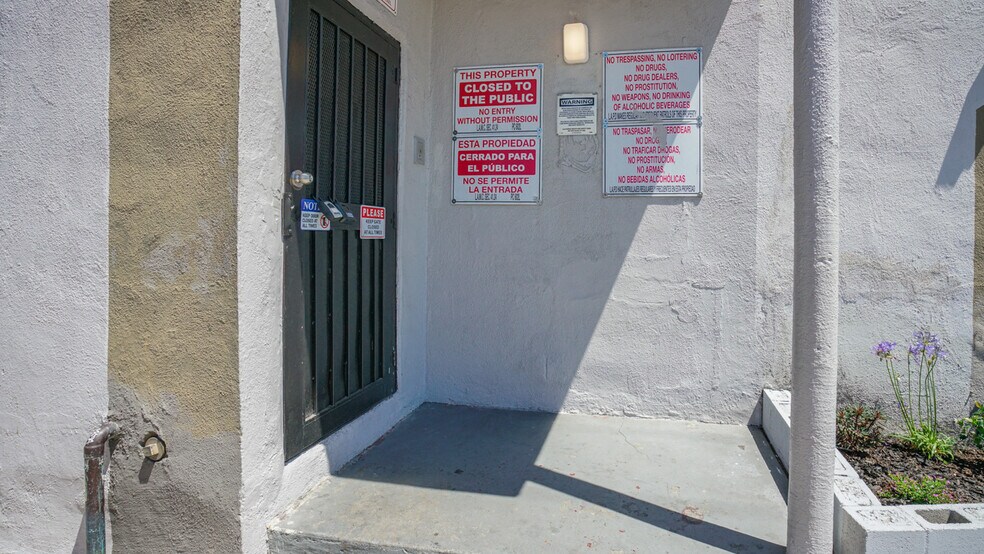 More Photos Of 4905 W Adams Blvd, Los Angeles Apartments For Sale