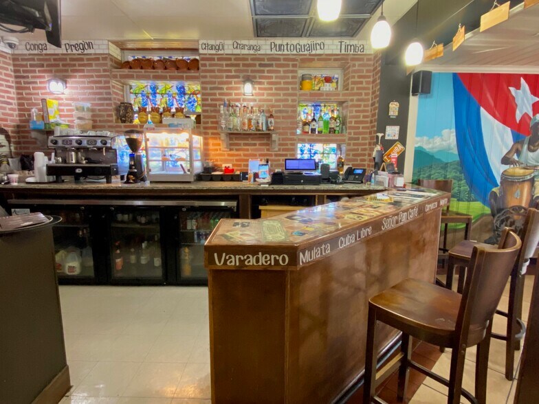 More Photos Of 4821 N Elston, Chicago Restaurant For Sale