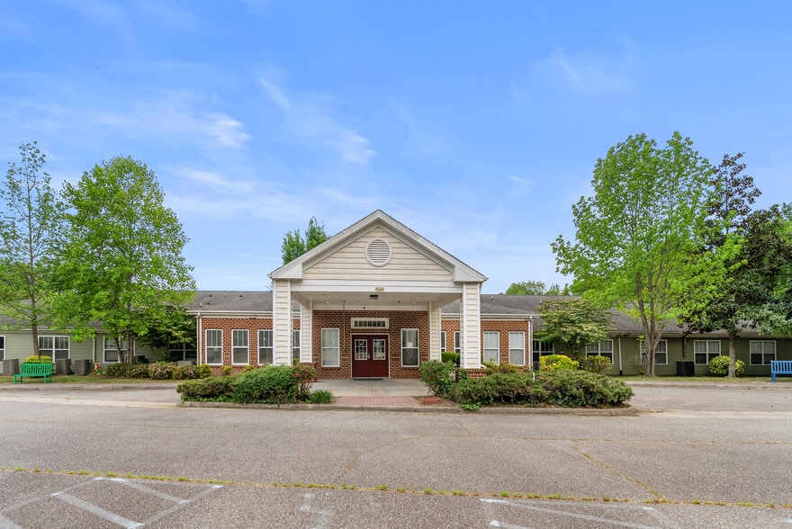More Photos Of 8679 Pocahontas Trl, Williamsburg Assisted Living For Sale