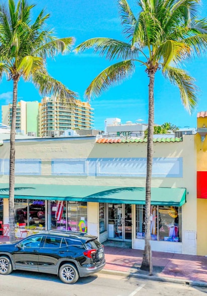 More Photos Of 1421-1423 Washington Ave, Miami Beach Storefront For Lease