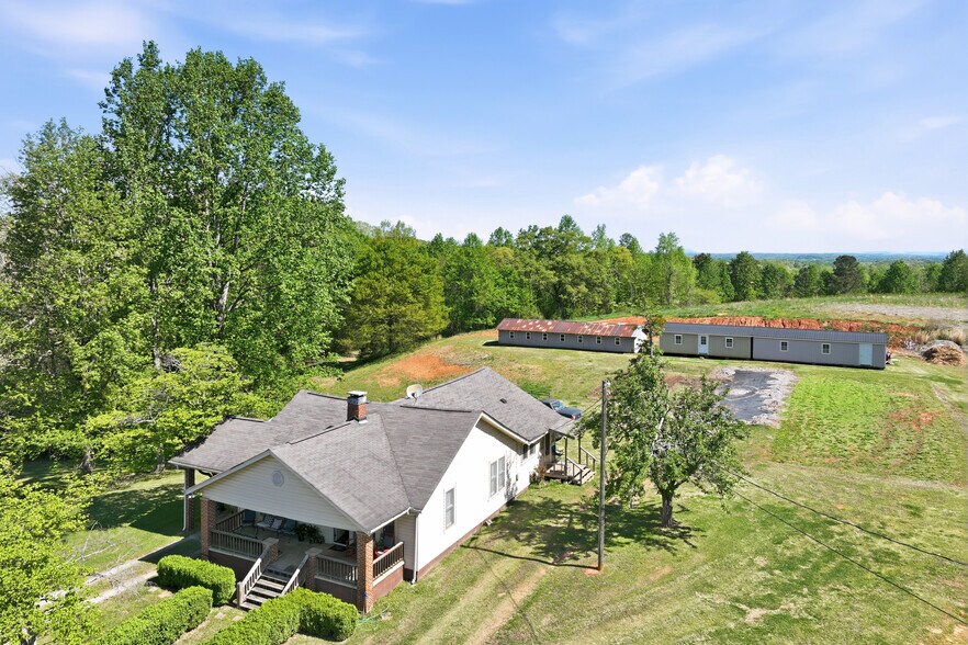 More Photos Of 2475 Athens Hwy, Gainesville Land For Sale