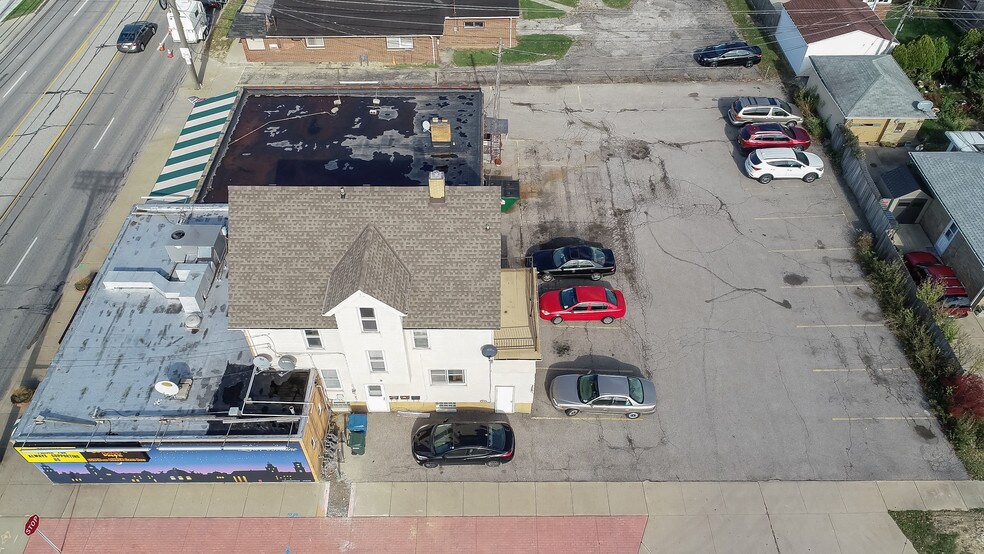 More Photos Of 6001 State Rd, Parma Restaurant For Sale