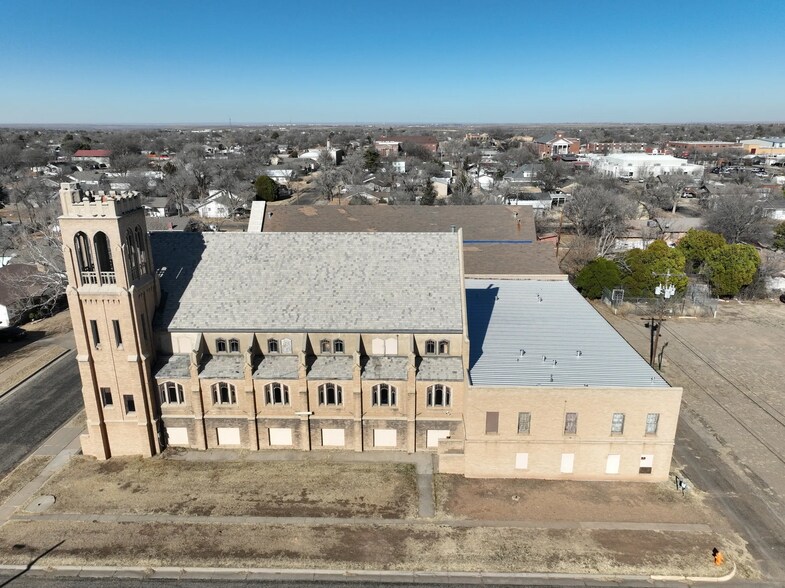 More Photos Of 811 S Tennessee St, Amarillo Religious Facility For Sale