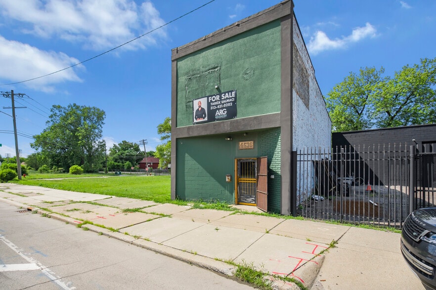 More Photos Of 4536 Michigan Ave, Detroit Storefront For Sale