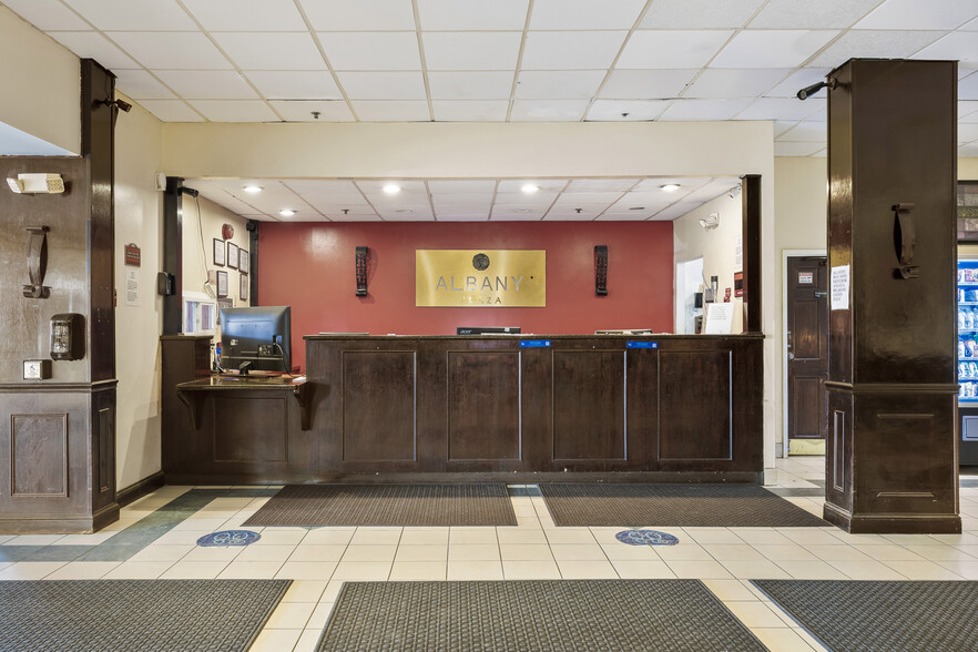 More Photos Of 3 Watervliet Avenue Ext, Albany Hotel For Sale