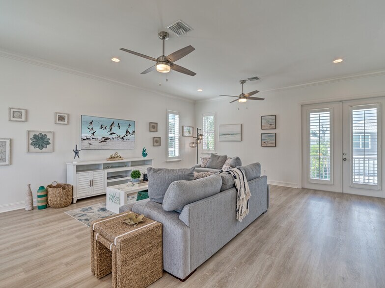 More Photos Of , Fort Myers Beach Specialty For Sale