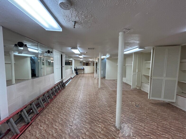 More Photos Of 1025 Rogers Ave, Brooklyn Storefront For Lease