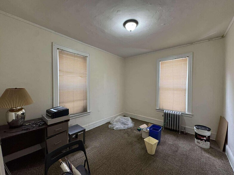 More Photos Of 3066 35th St, Astoria Office For Lease
