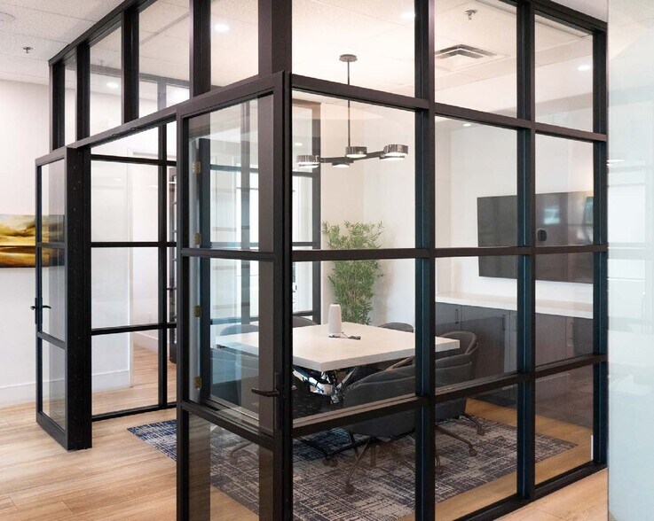 More Photos Of 4727 E Union Hills Dr, Phoenix Medical For Sale