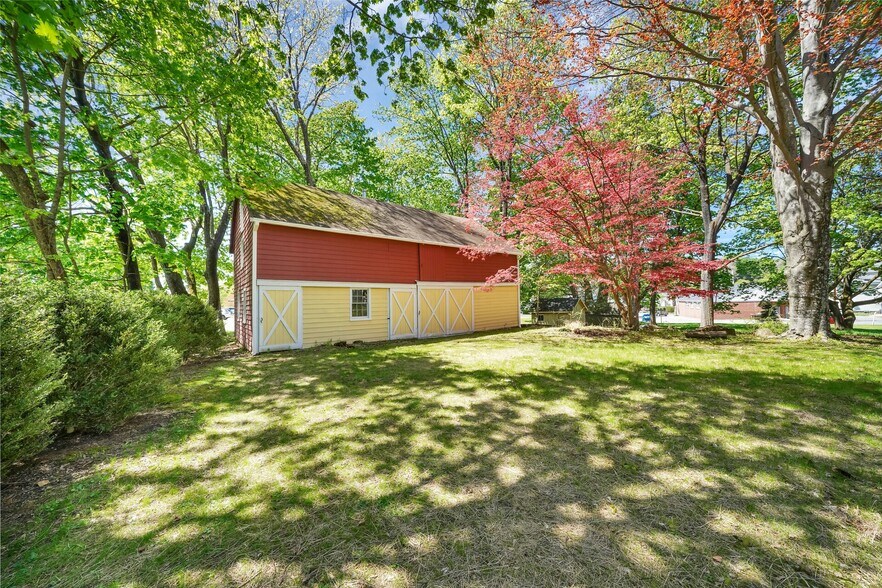 More Photos Of 45 Main St, Califon Office Residential For Sale