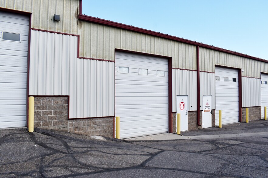 More Photos Of 1501 Lee Hill Dr, Boulder Showroom For Lease