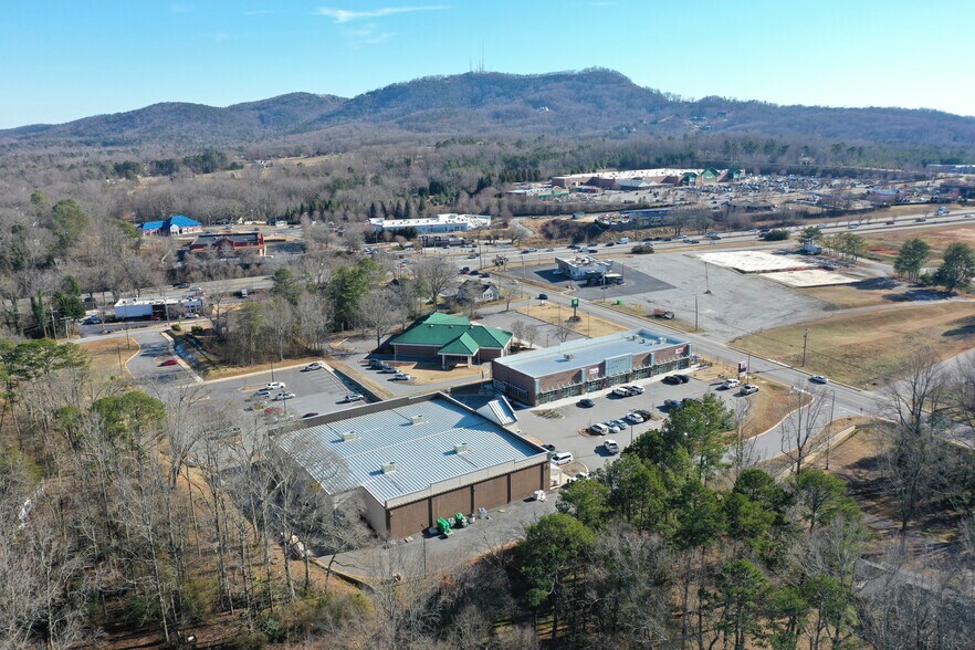 More Photos Of 6516 State Park Rd, Travelers Rest Storefront For Lease