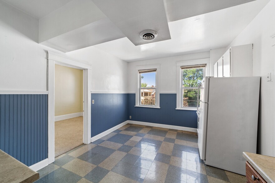 More Photos Of 1947-1949 Coltman Rd, Cleveland Apartments For Sale