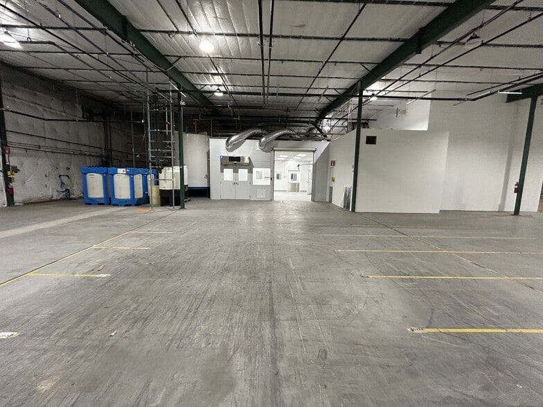 More Photos Of 2714 S Miami Blvd, Durham Warehouse For Sale