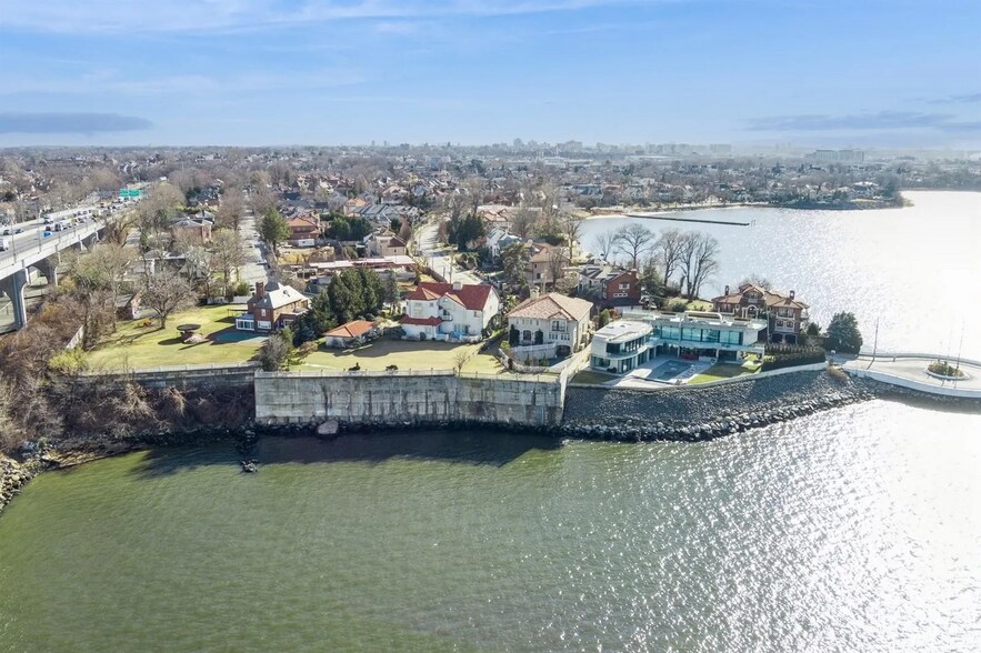 More Photos Of 125 Malba Dr, Flushing Land For Sale