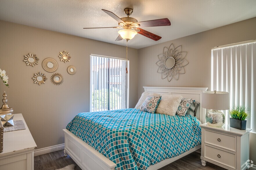 More Photos Of 8530 N 22nd Ave, Phoenix Apartments For Sale