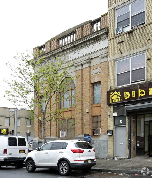 More Photos Of 181 Port Richmond Ave, Staten Island Storefront For Lease