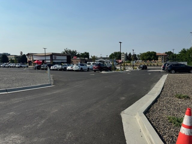 More Photos Of 924 George Washington Way, Richland Land For Lease