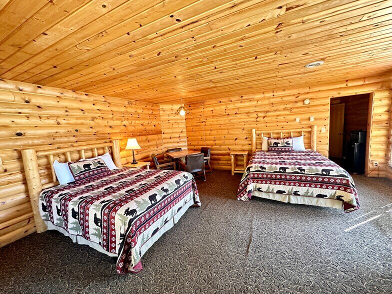 More Photos Of 38600 Highway 12 W, Lolo Hotel For Sale