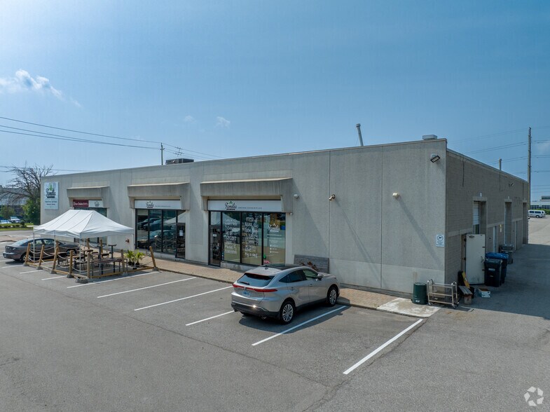 More Photos Of 3245 Harvester Rd, Burlington Flex For Lease
